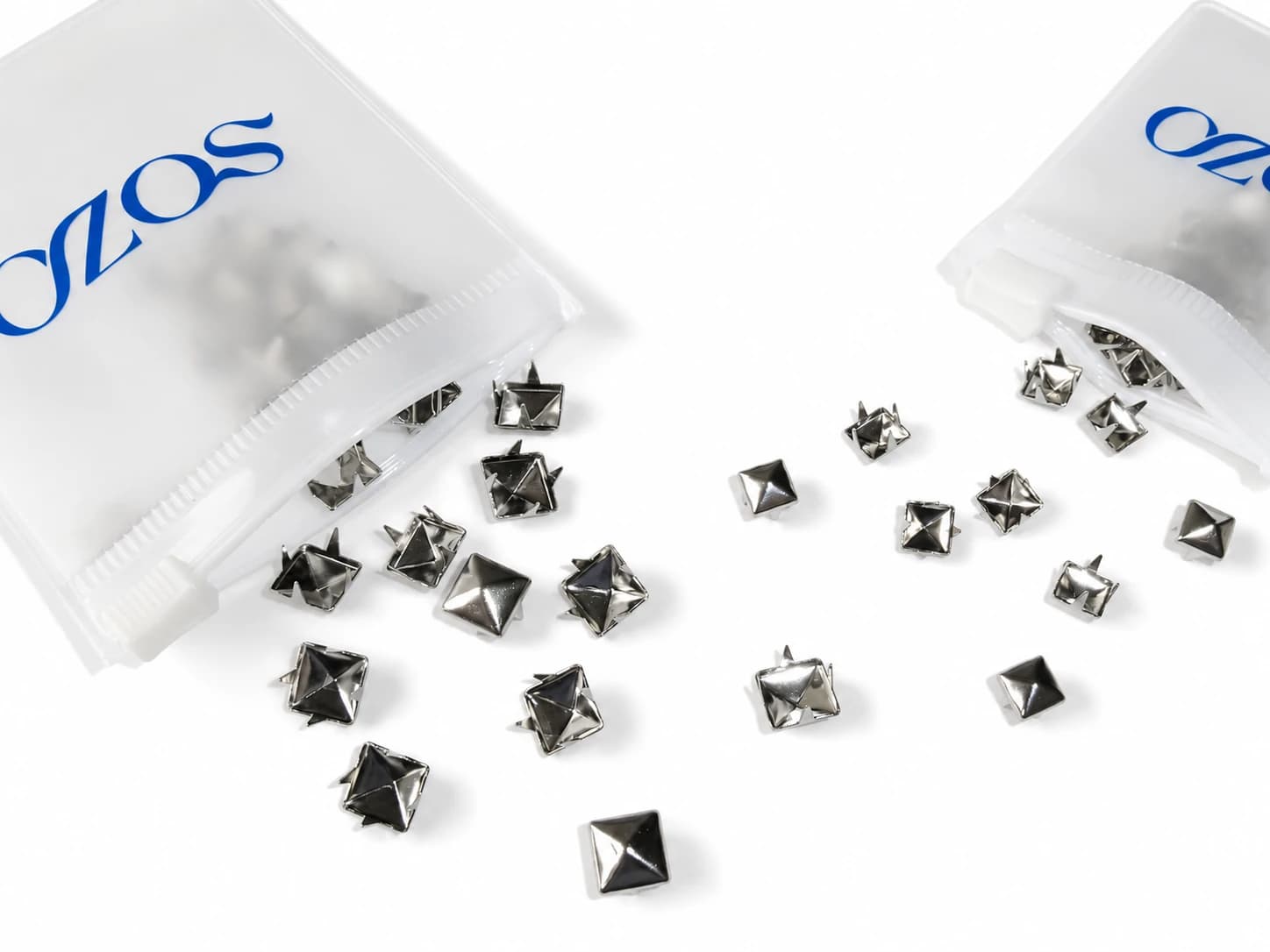 Pýramída Studs